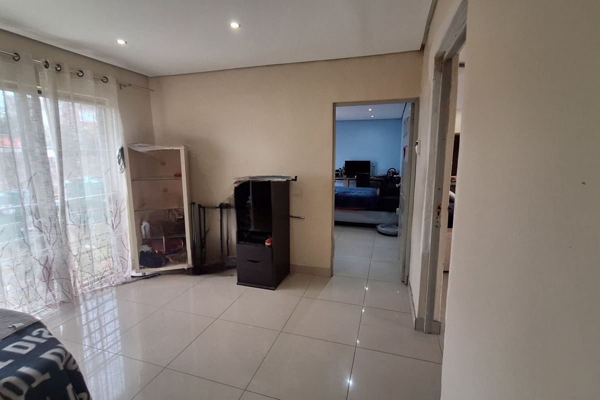 GREAT STARTER HOME - Photo 4