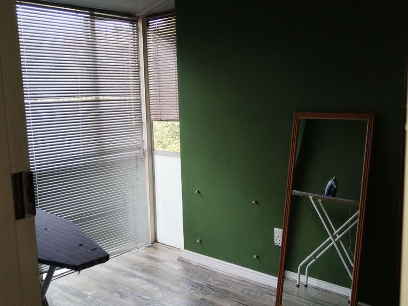 Well priced! no Transfer Duty! - Photo 10