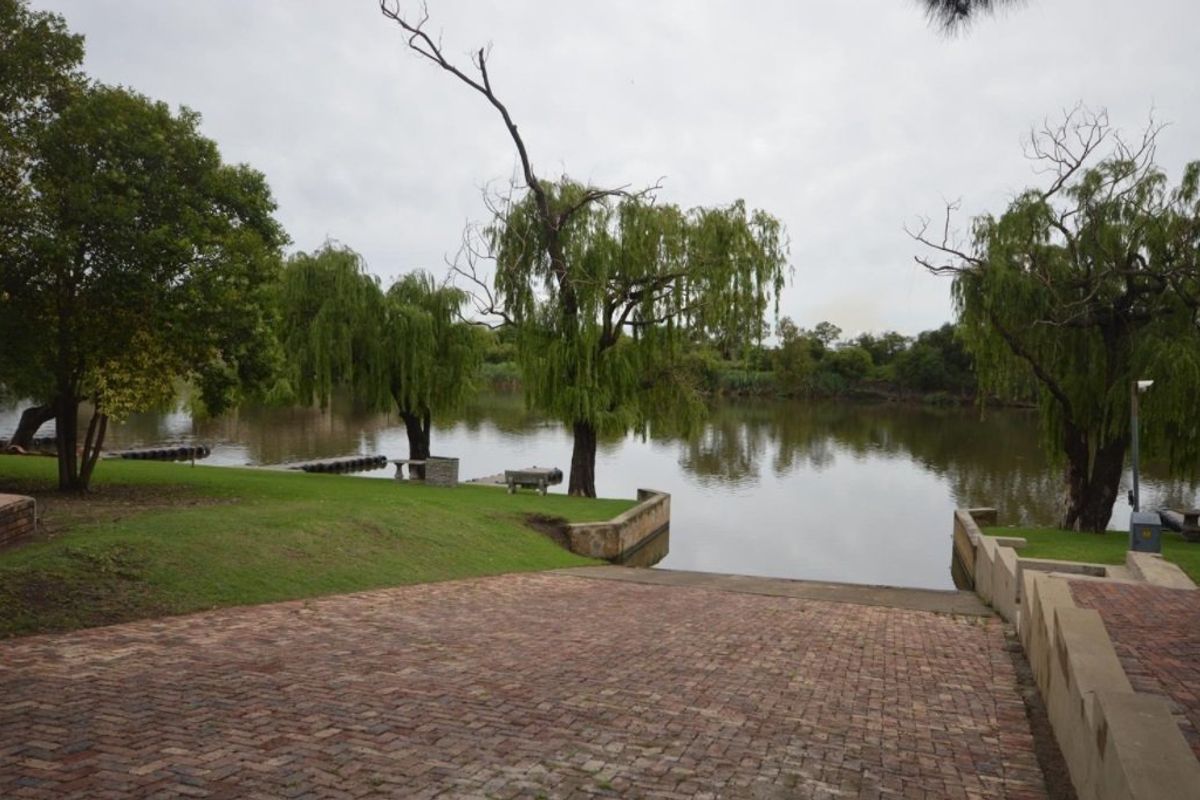 Well priced stand in the popular Riverspray Lifestyle Estate. - Photo 5
