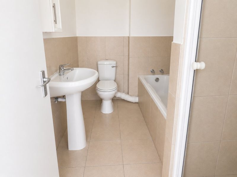 One bedroom apartment on 2nd floor - Photo 9