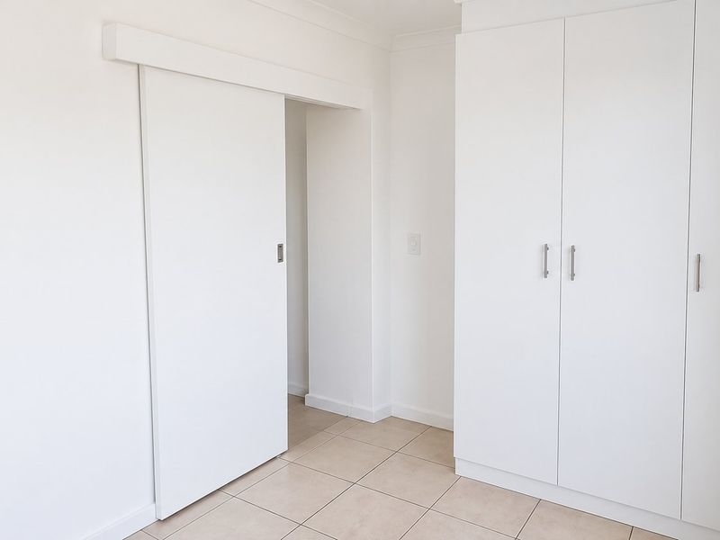 One bedroom apartment on 2nd floor - Photo 8