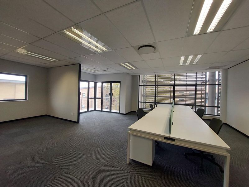 MOVE-IN READY FURNISHED OFFICE IN RIVONIA - Photo 8