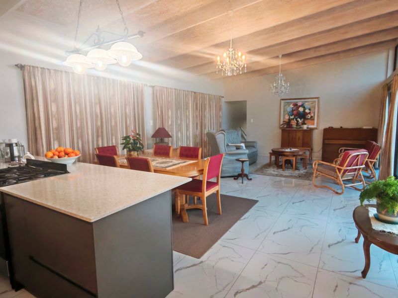 Elegant Family Duet with Scenic Views & Style! - Photo 5