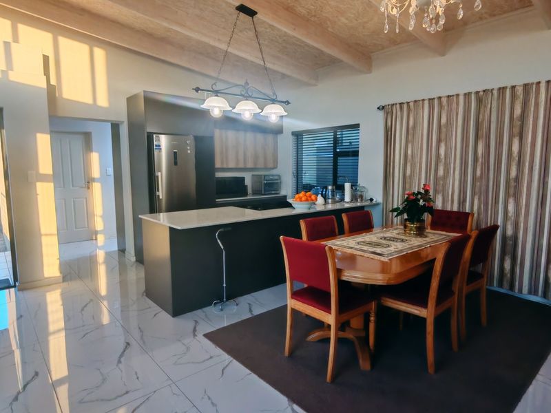 Elegant Family Duet with Scenic Views & Style! - Photo 6