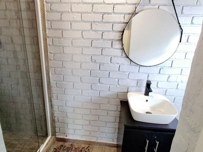Newly Revamped Riverfront Retreat | The Perfect Weekend Escape & Investment Opportunity - Photo 10