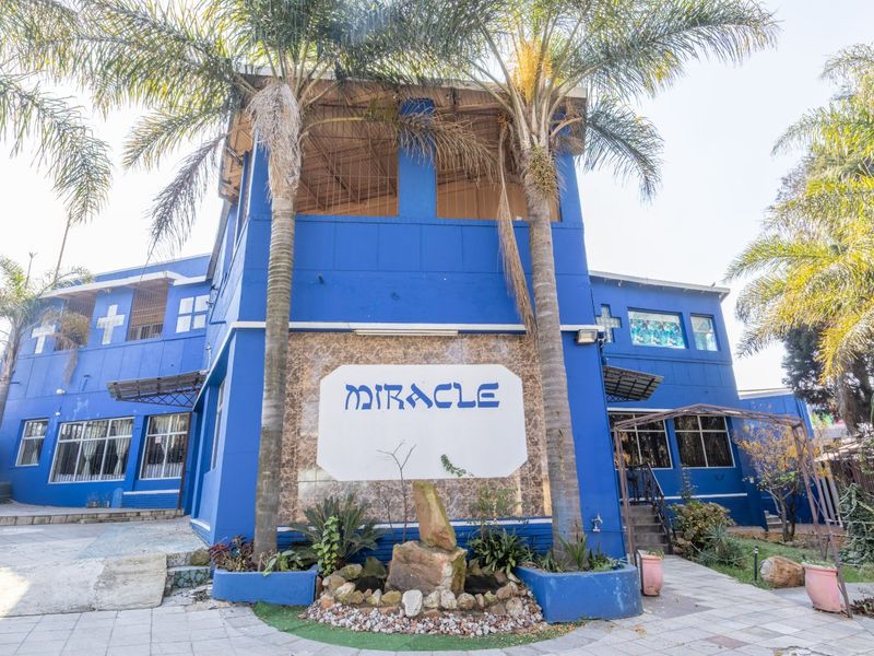 Versatile Mixed-Use Commercial Property with Residential Income Potential - Photo 3