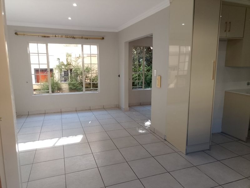 Modern Studio Apartment To Rent | La Montagne, Pretoria | R8 000 per Month - Photo 1