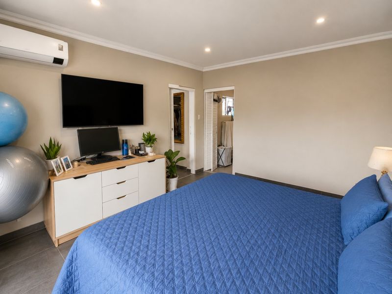 Family gem in Buurendal with luxe touches - Photo 9