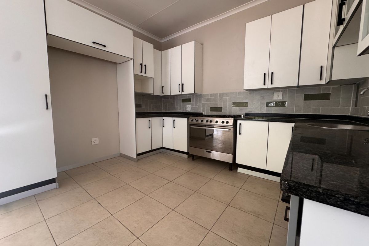 Two Beautiful Homes, One Exceptional Opportunity – Bond and Transfer Costs Included! - Photo 5