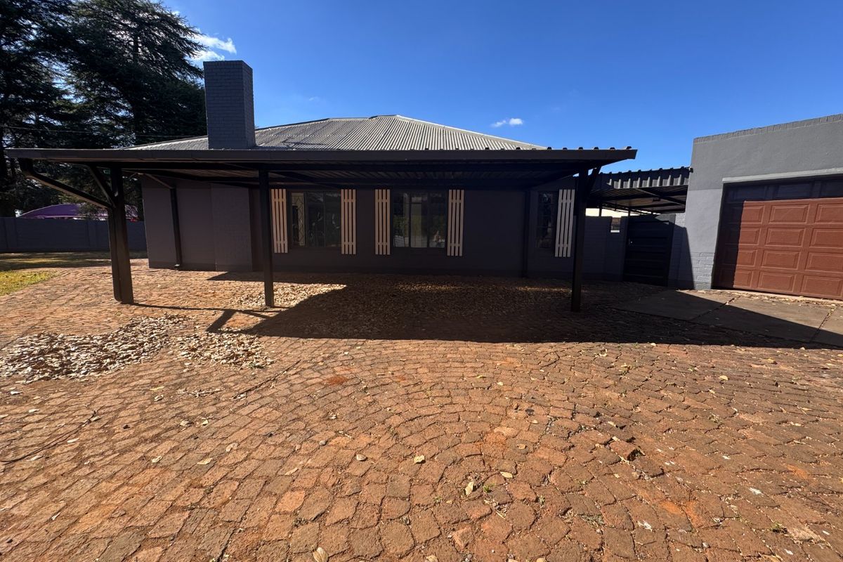 Two Beautiful Homes, One Exceptional Opportunity – Bond and Transfer Costs Included! - Photo 2