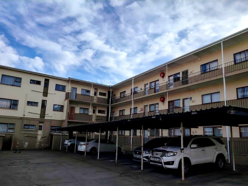 3 Bedroom Apartment in King Williams Town Central Rental - Photo 7