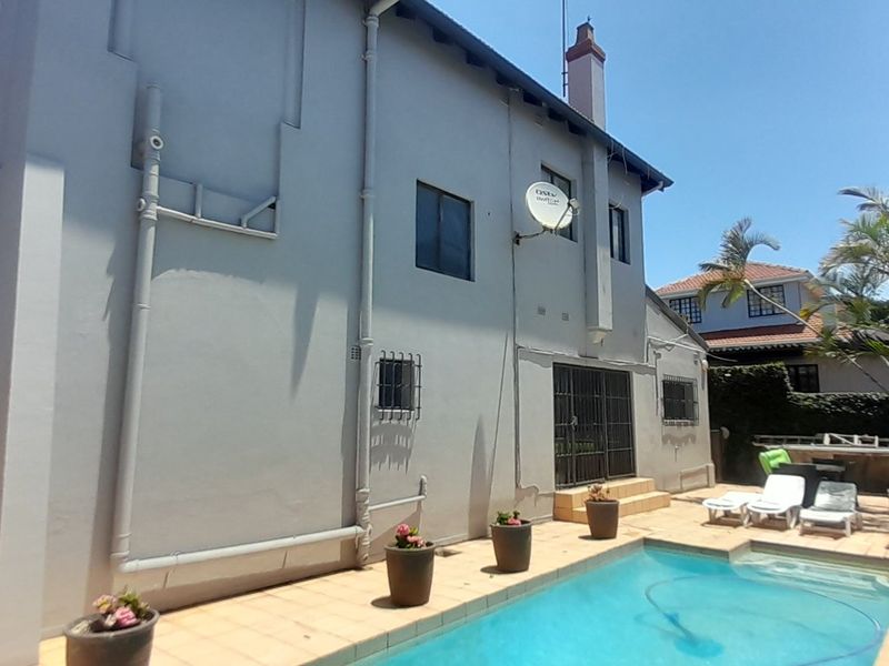 Luxurious Classic Residence. - Photo 1