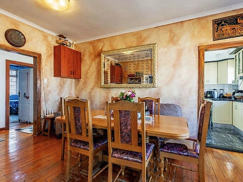 A property with options - Photo 7