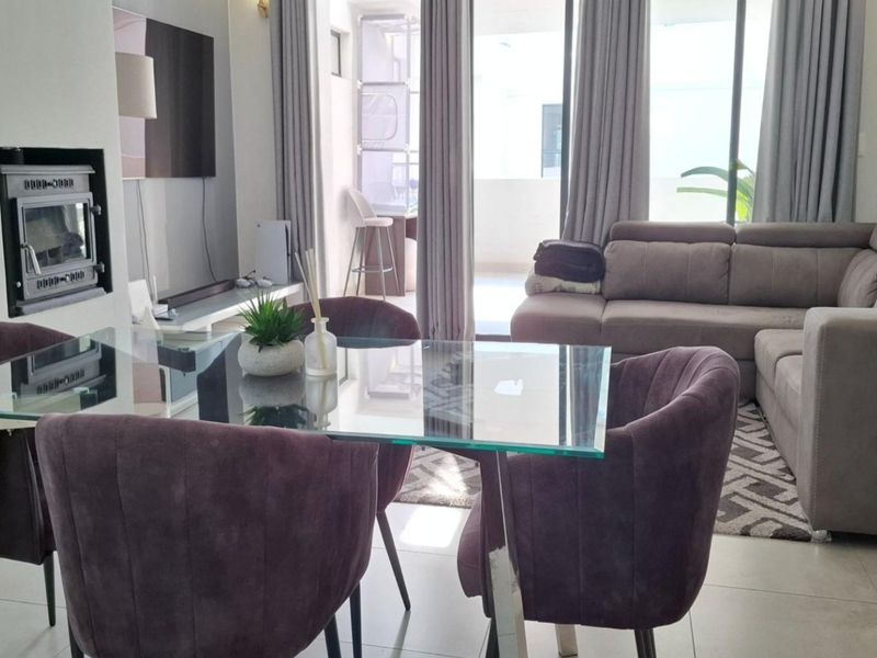 2 Bedroom Apartment / Flat for Sale in Craighall - Photo 4