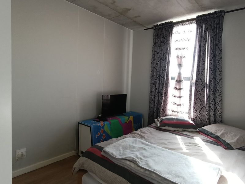 Stunning 2-Bedroom Apartment to Let in Thornton - Photo 3