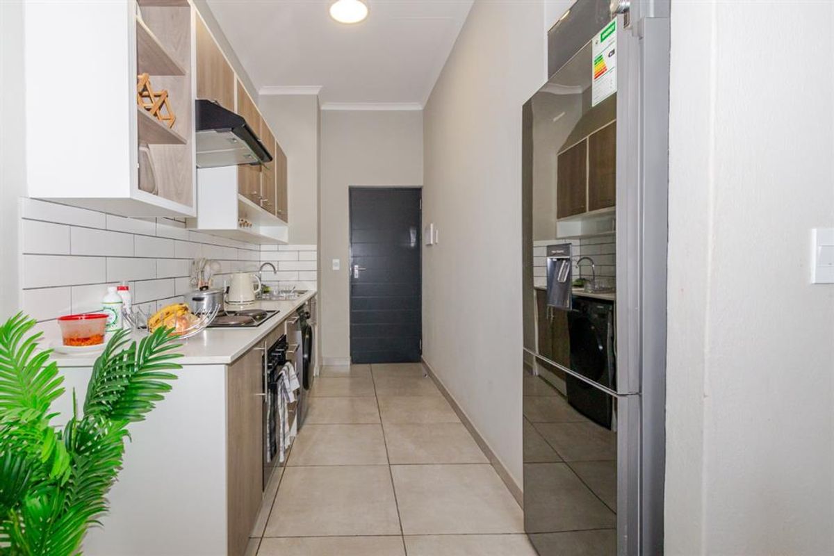 Cosy Glen Marais Flat with Pool Access - Photo 5
