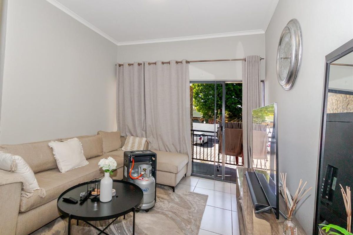Cosy Glen Marais Flat with Pool Access - Photo 3