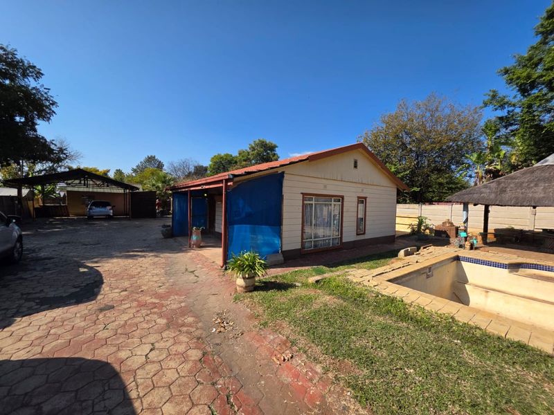 3 Bedr house for sale - Photo 1