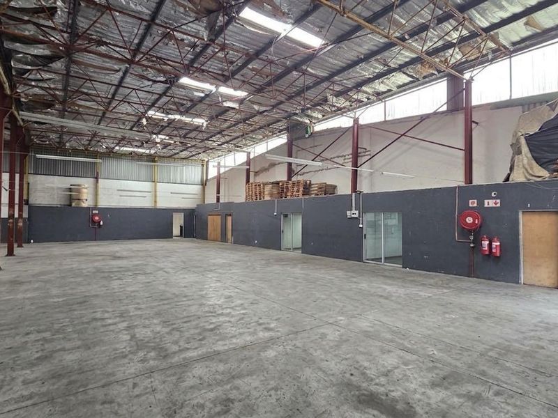 Prime Industrial Warehouse Facility for Sale in Springfield Park - Photo 6