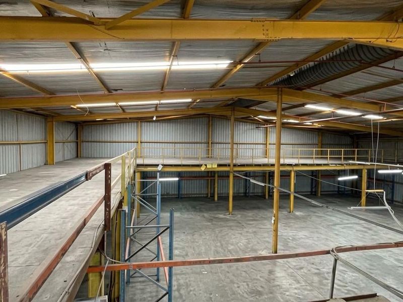 Prime Industrial Warehouse Facility for Sale in Springfield Park - Photo 4