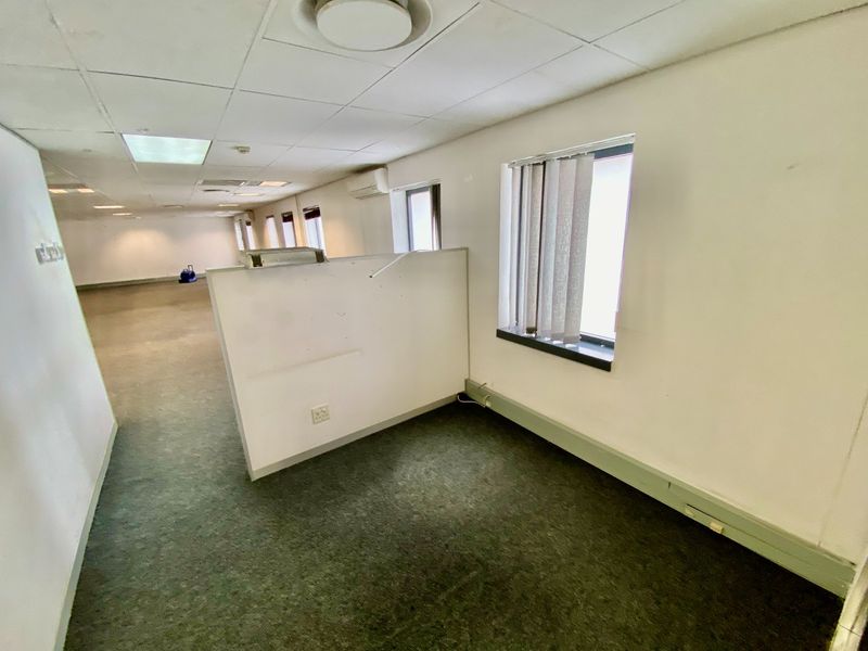 Prime Office Space To Let In Menlyn - Photo 9