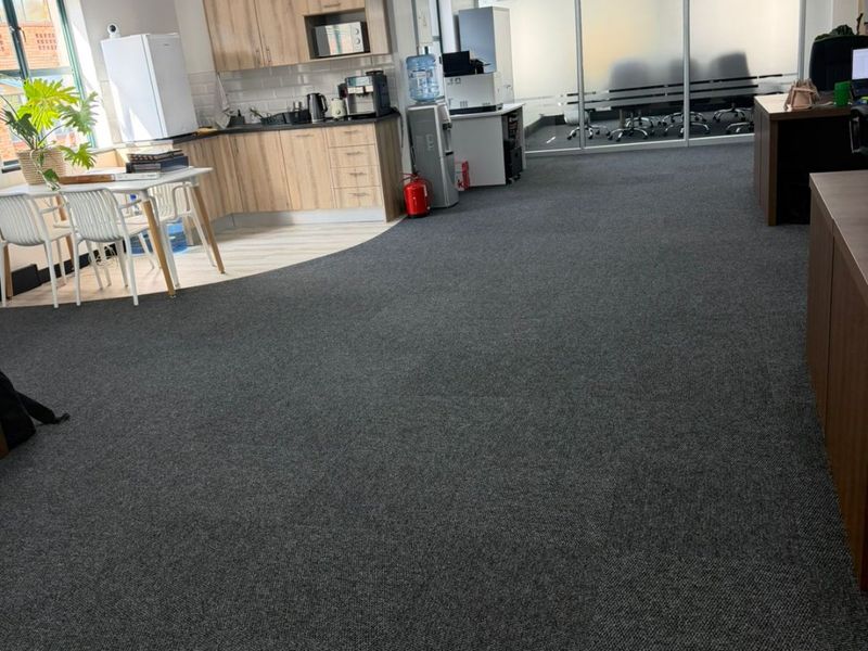 Move-In Ready Office Space in Sunninghill - Photo 3