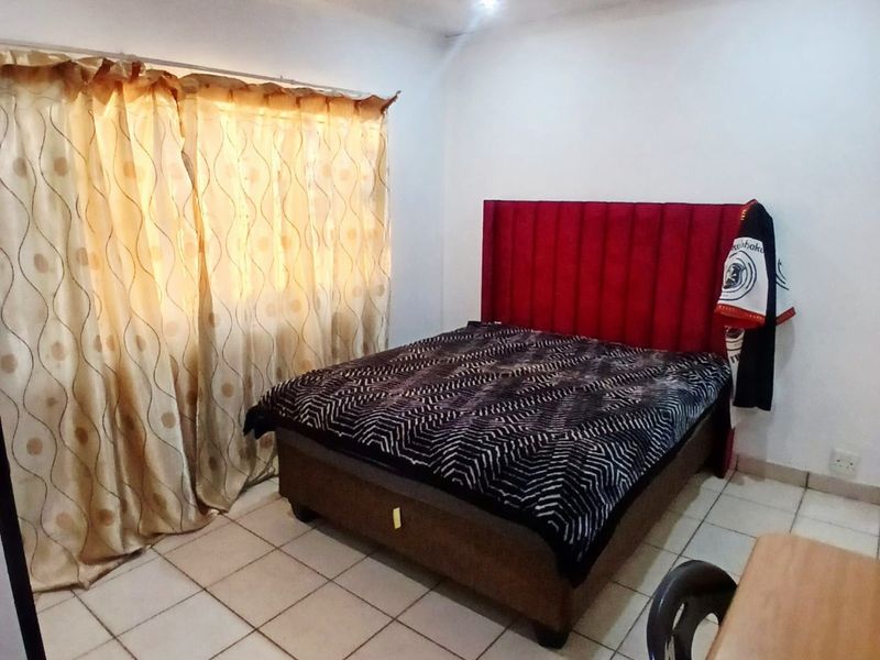 Comfortable Private Room to Rent in Crystal Park, Benoni - Photo 2