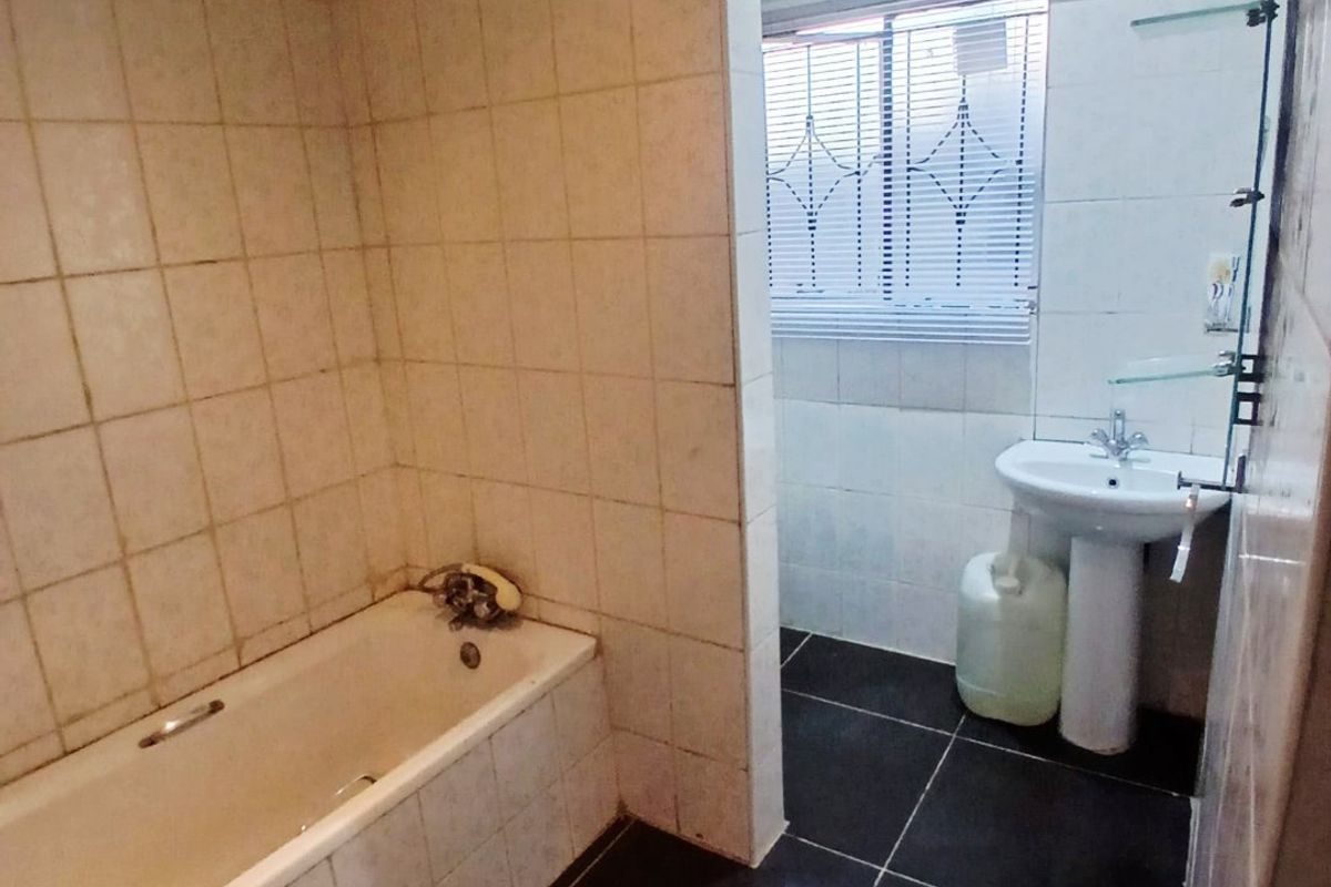 Comfortable Private Room to Rent in Crystal Park, Benoni - Photo 5