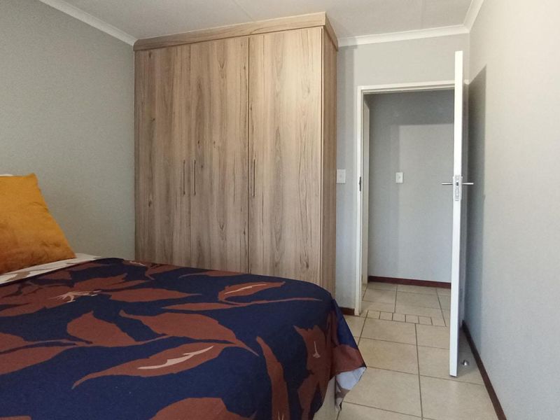 2-Bedroom Apartment in Crescent Glades Estate - Photo 8