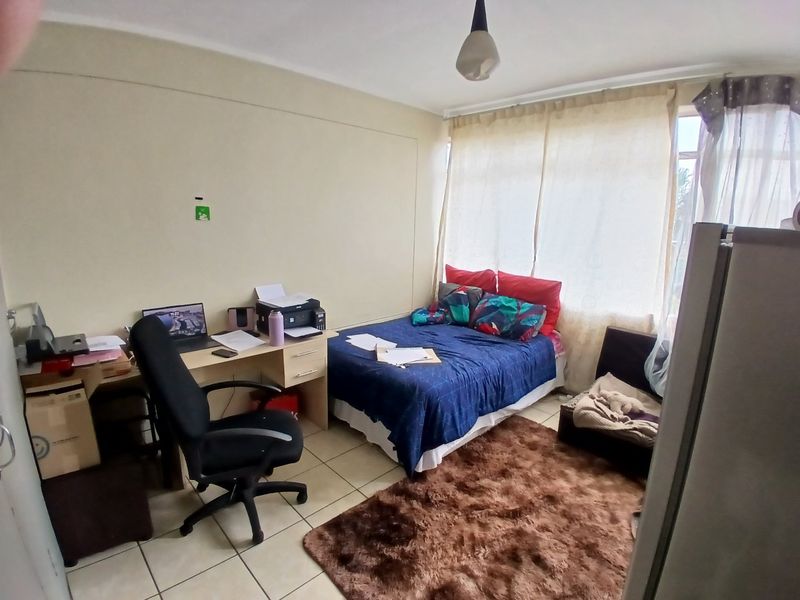 Perfect for Investors and First - Time Buyers - Prime 4 Bedroom Investment Opportunity  - Photo 7