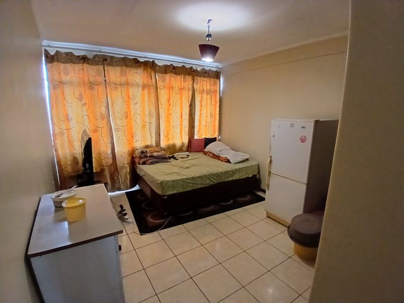 Perfect for Investors and First - Time Buyers - Prime 4 Bedroom Investment Opportunity  - Photo 6