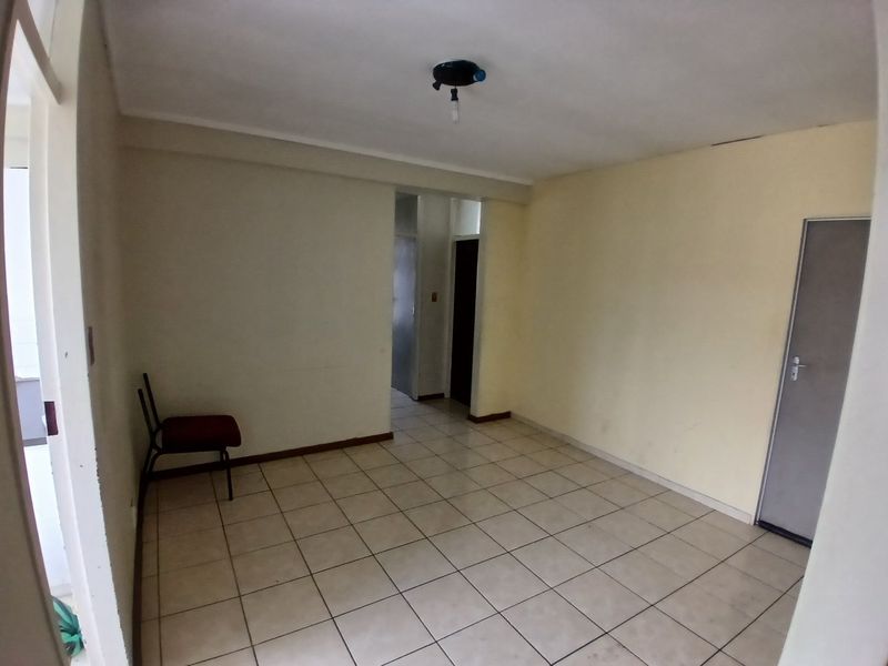 Perfect for Investors and First - Time Buyers - Prime 4 Bedroom Investment Opportunity  - Photo 2