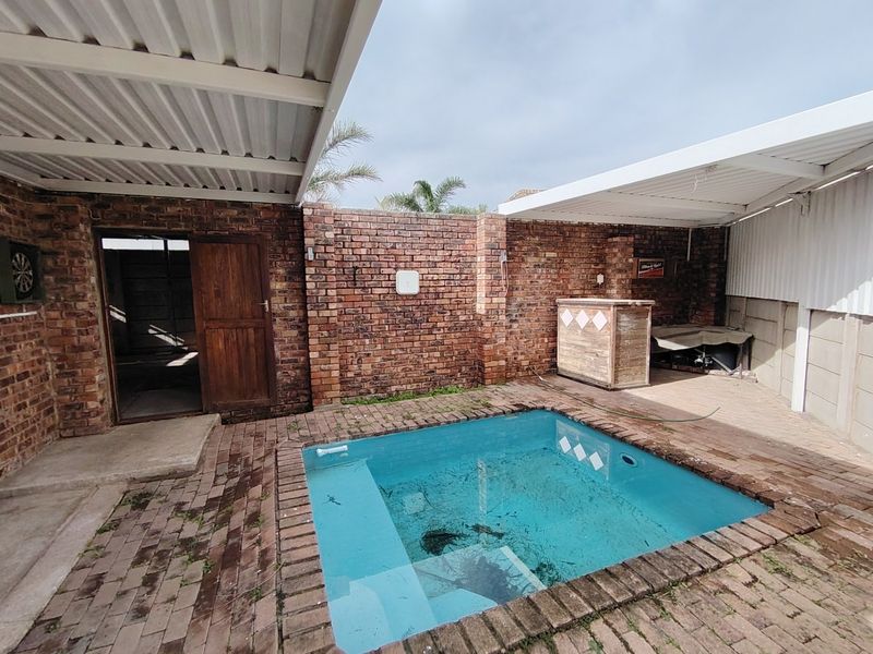 Versatile 3-Bedroom Home-Perfect for First-Time Byers or Downsizers  - Photo 5