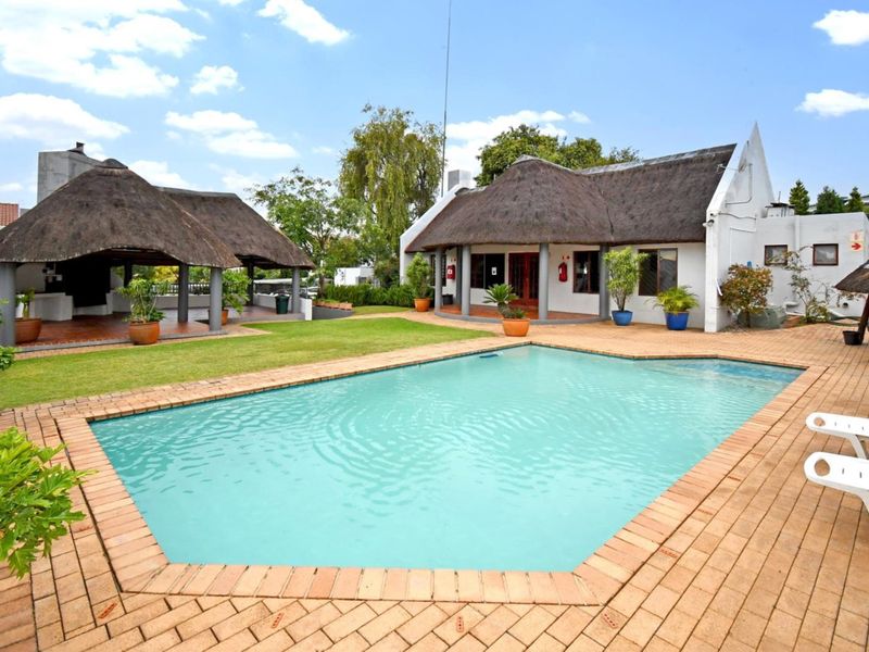 1-Bed Apartment forsale in  Morningside - Photo 1