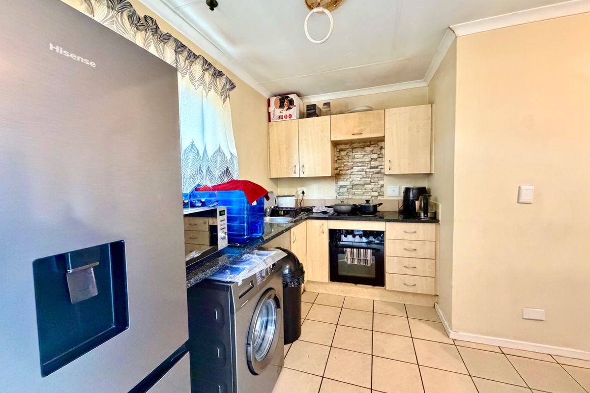 Prime Apartment For Sale - Ready to View & Negotiate. - Photo 3