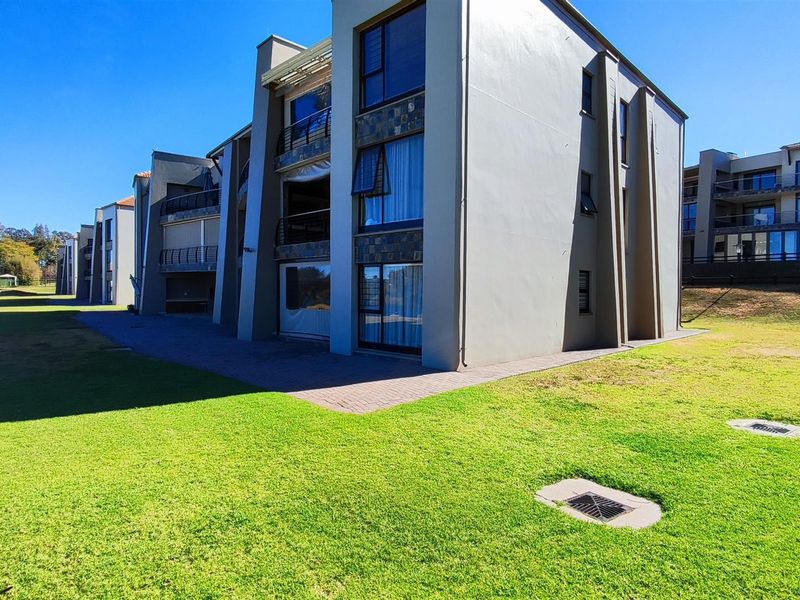 Stylish 3 Bed Appartment in Emfuleni Golf Estate - Photo 5