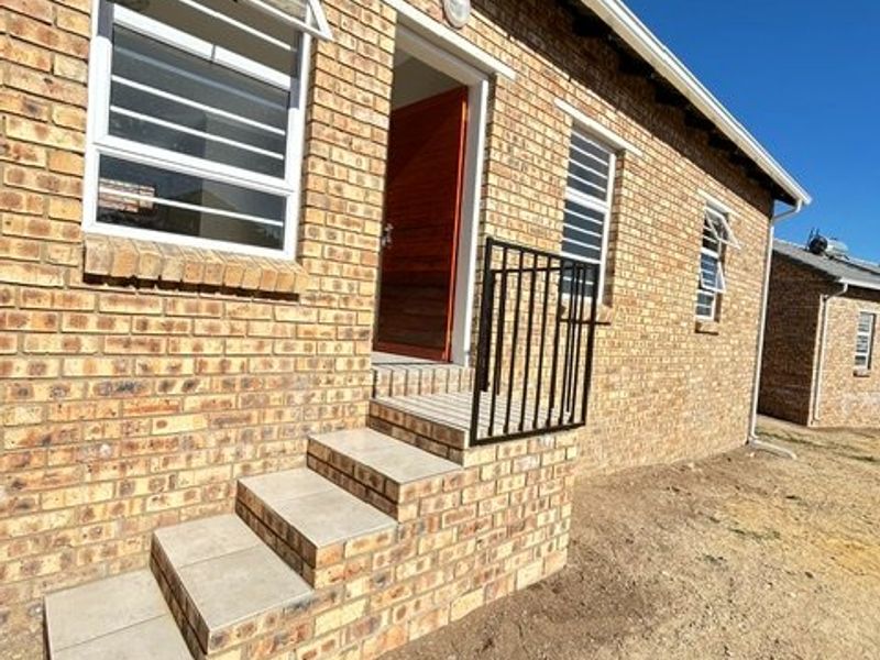 Charming 3 bed house in Olievenhoutbosch - Photo 5