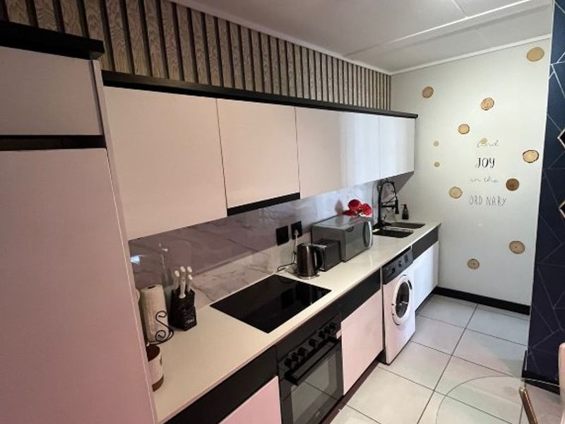 Charming 1 Bedroom Apartment to Let in The Whisken Lifestyle Estate, Midrand - Photo 7