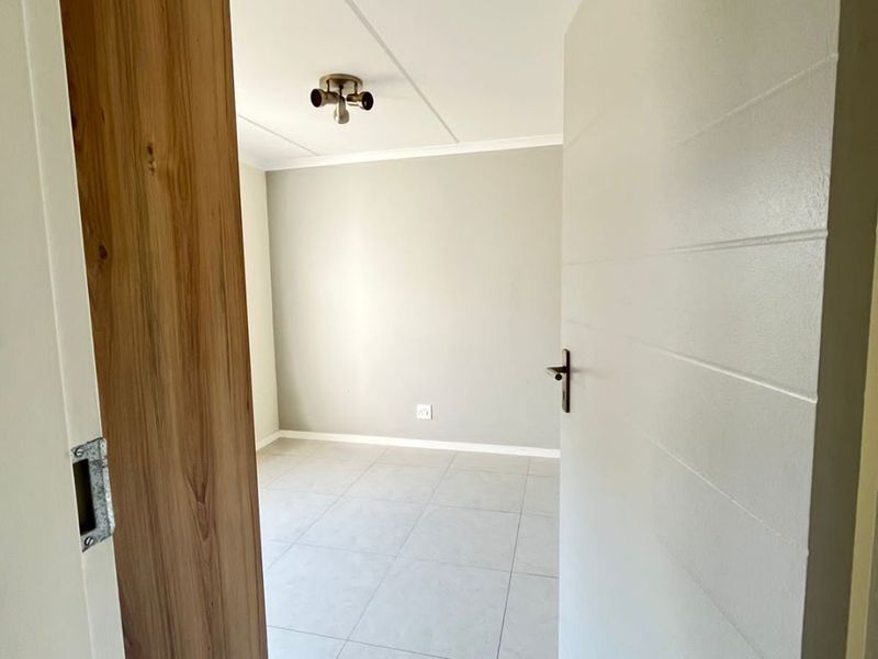 2-Bed, 2-Bath Apartment for Sale in FISH EAGLE - Photo 6