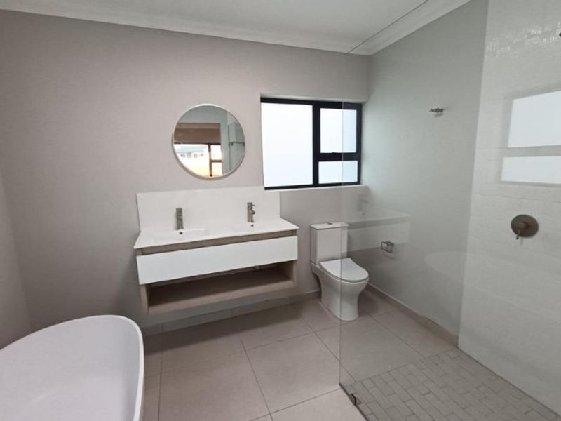 A new 3 bedroom house for sale in the Fountains Estate Jeffreys Bay - Photo 8