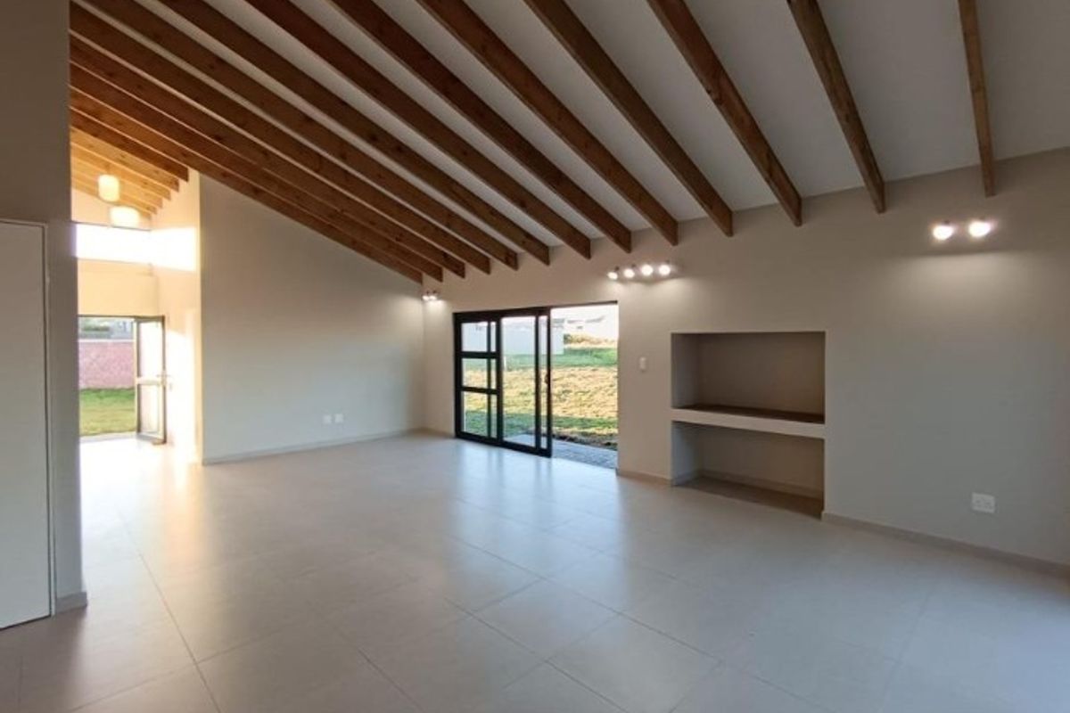 A new 3 bedroom house for sale in the Fountains Estate Jeffreys Bay - Photo 4