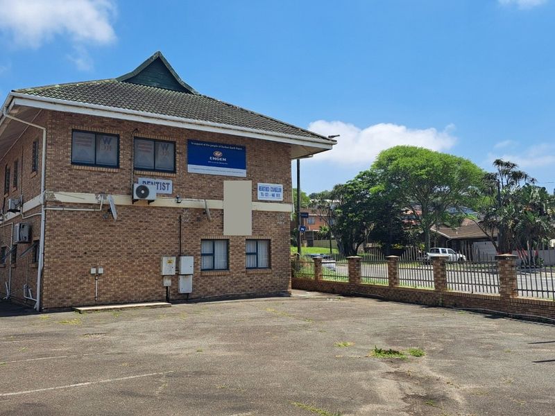 Partially Tenanted Commercial Building  - Photo 5