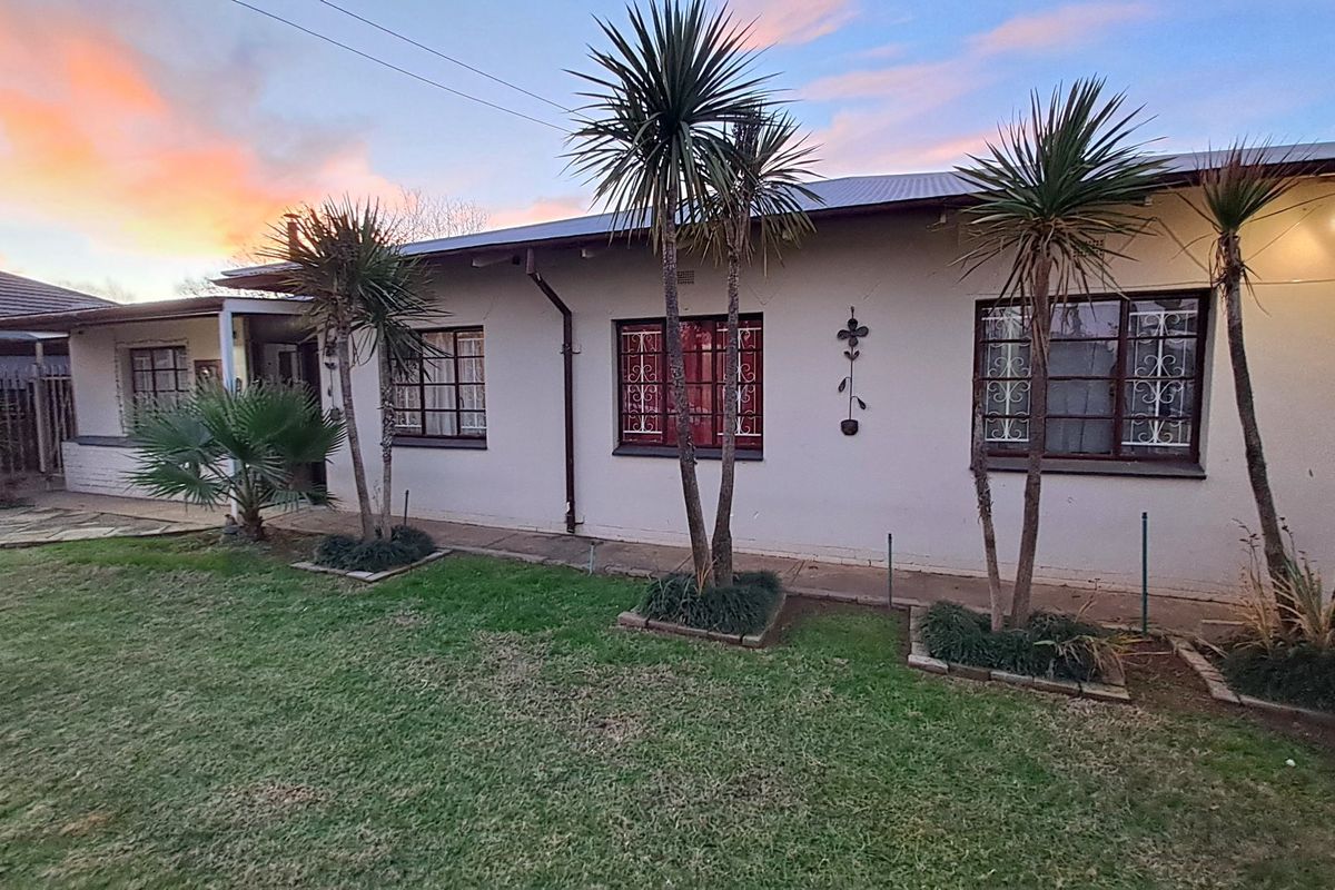 Family favourite home with flatlet in Wilgehof, Bloemfontein - Photo 2