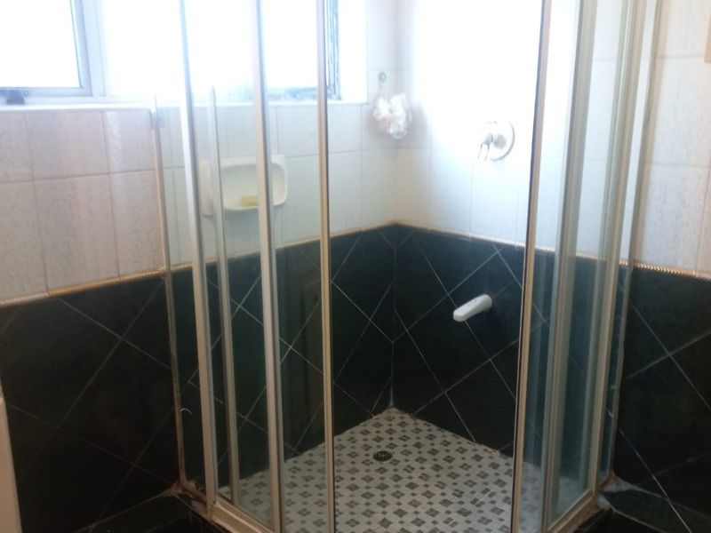 Two Bedroom Shareblock Flat For Sale | Secure Complex | South Beach - Photo 7