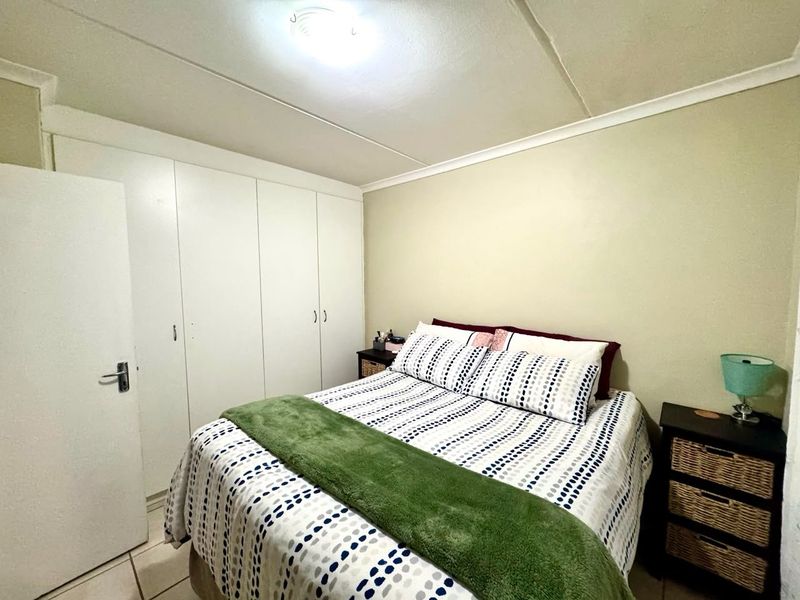 Ground floor 2 bedroom apartment for sale - Photo 7