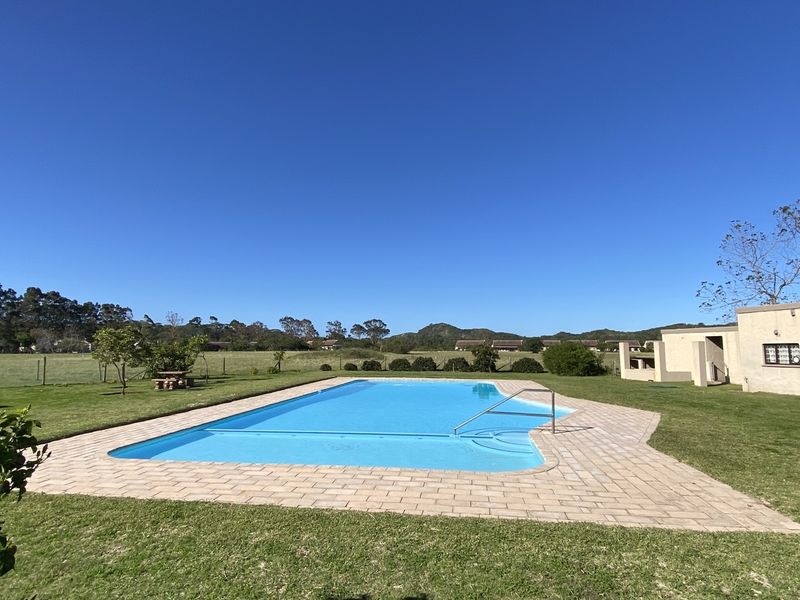 3 Bedroom  House in a Tranquil Country Setting - Photo 5