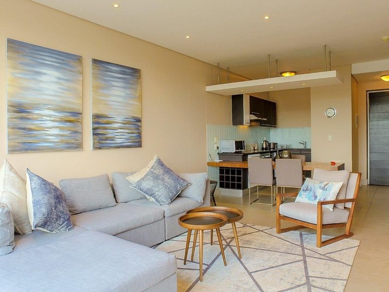 Prime Investment Opportunity | Tenant in Place | Luxury Living Above Bedford Centre - Photo 1