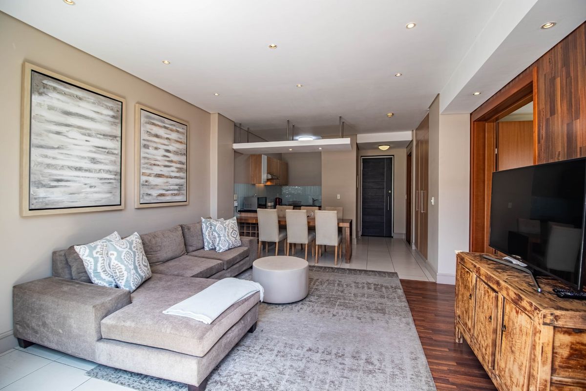 Stylish Fully Furnished Garden Apartment | Exceptional Investment Opportunity with Tenant in Place - Photo 2