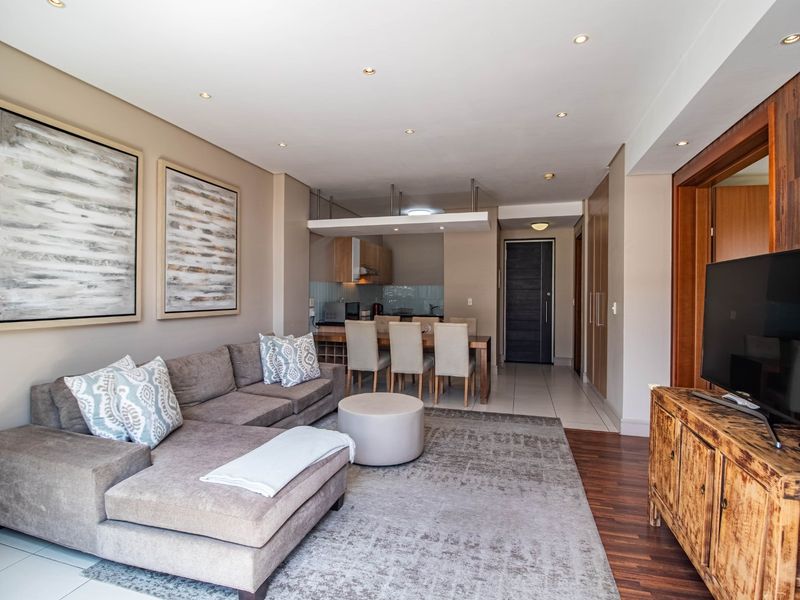 Stylish Fully Furnished Garden Apartment | Exceptional Investment Opportunity with Tenant in Place - Photo 2