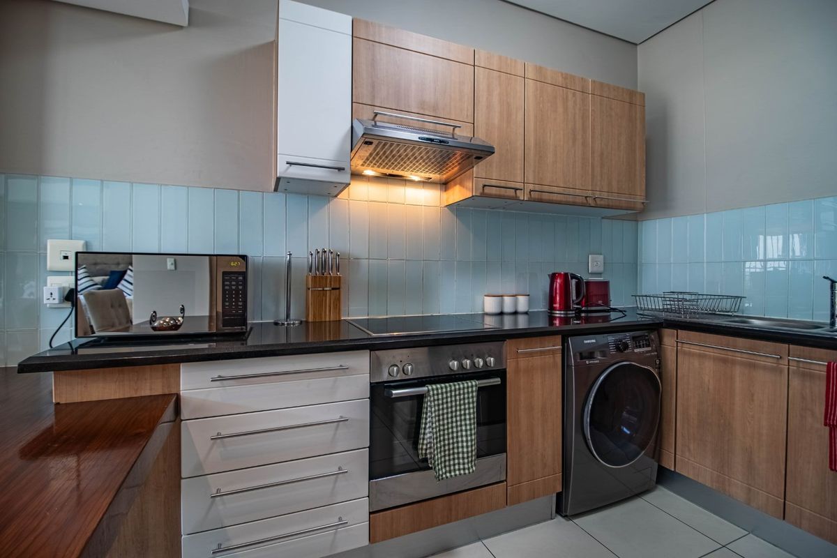 Stylish Fully Furnished Garden Apartment | Exceptional Investment Opportunity with Tenant in Place - Photo 4